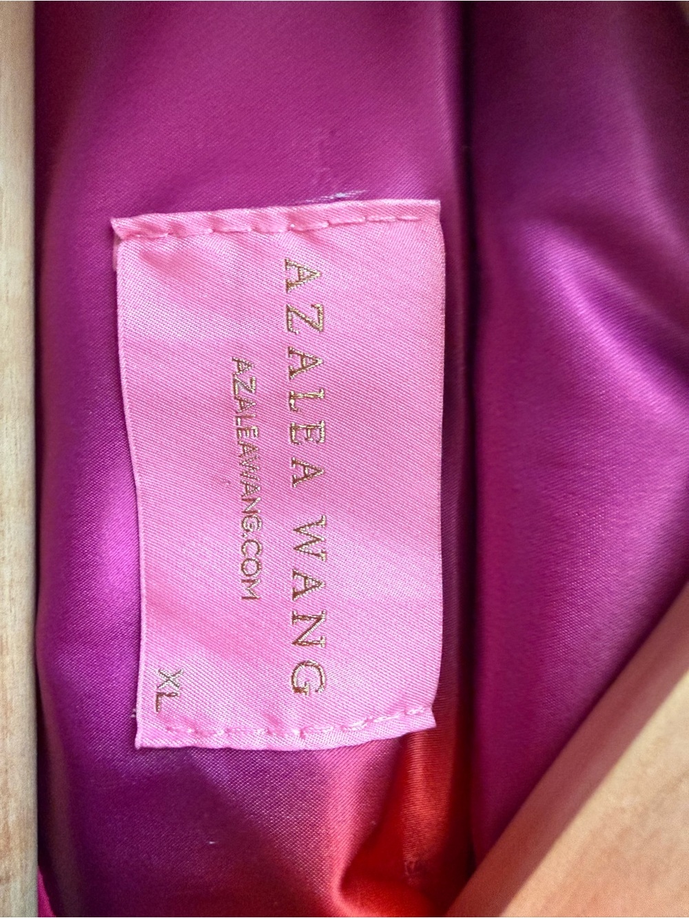 AZALEA WANG Say Hello Ombre Hooded Puffer XL - Picture 5 of 5